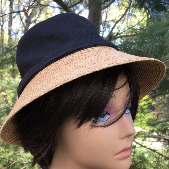 Helen Kaminski Australia Black Canvas Raffia Hat - Picture 2 of 5